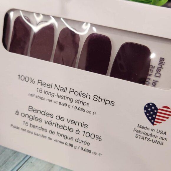 Color Street Nail Strips- 2025 Fall - Picture 4 of 4